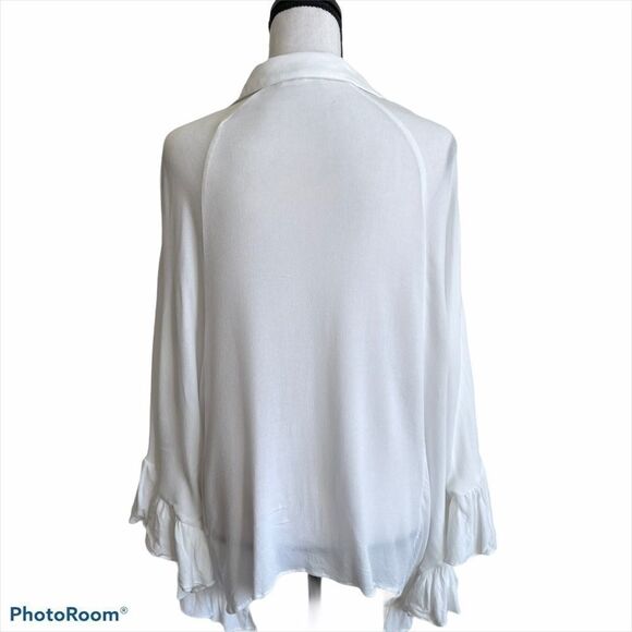 ‎Newbury Kustom White Ruffled Sleeve Blouse, Medium - Picture 4 of 10